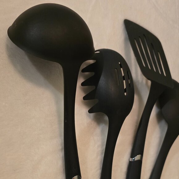 The Pampered Chef 4 Piece Kitchen Tools Black & Chrome - Picture 6 of 7